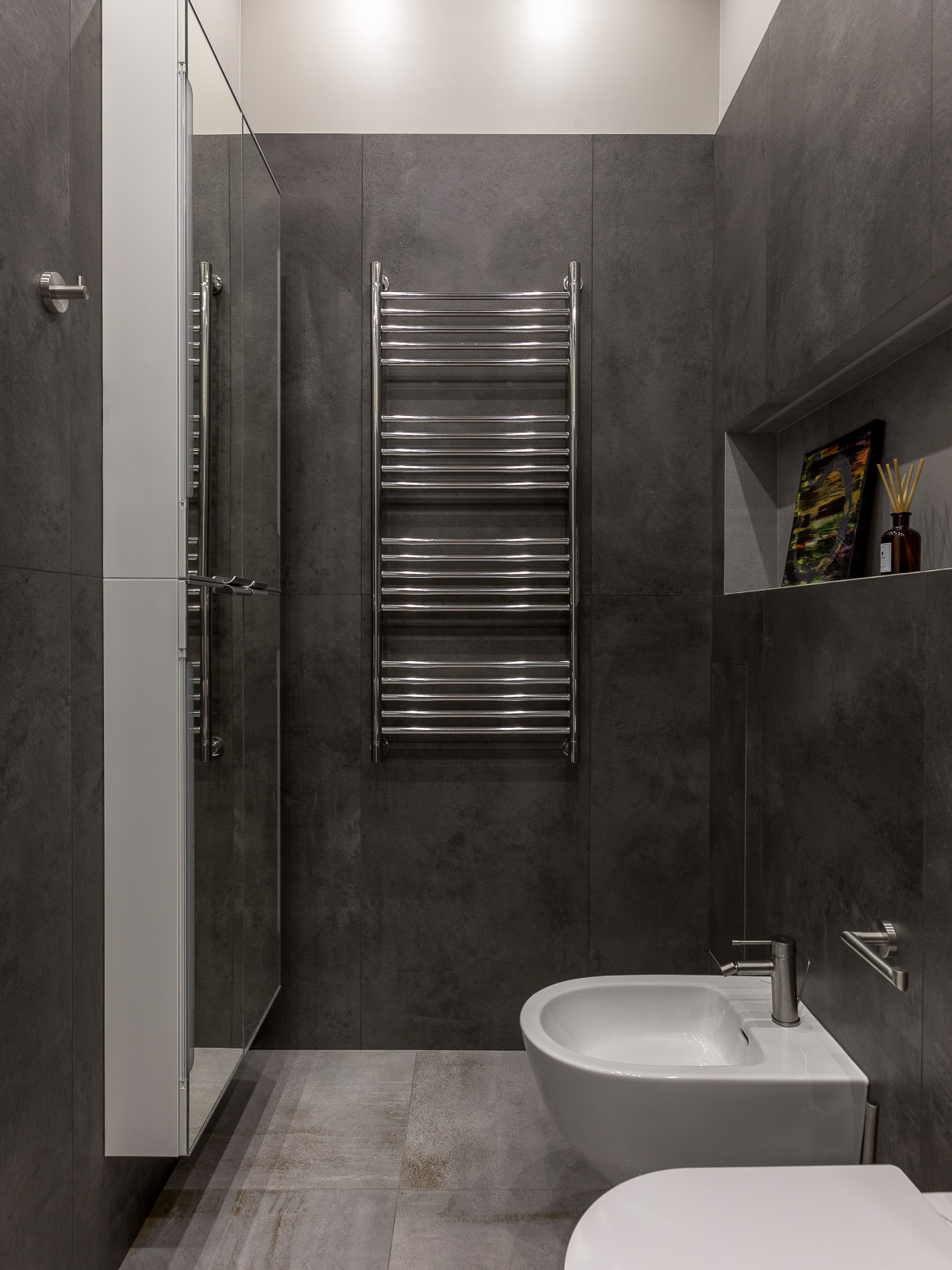 Семейная квартира с интересными дизайнерскими решениями