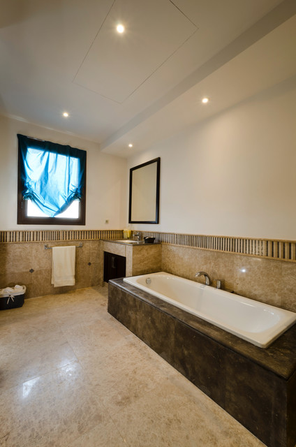 Marassi middelhavsstil-badevaerelse