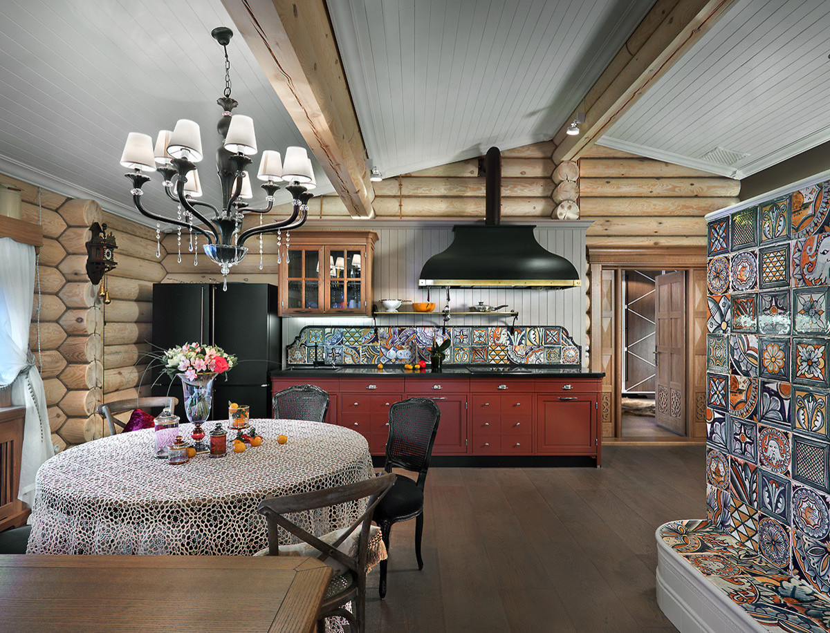 Деревянный загородный дом