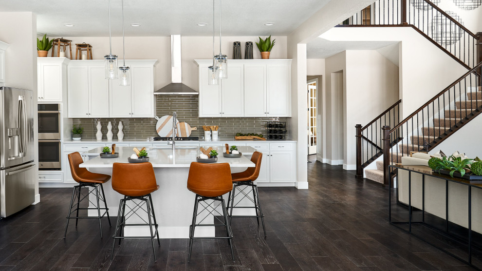 Kitchen - kitchen idea in Denver