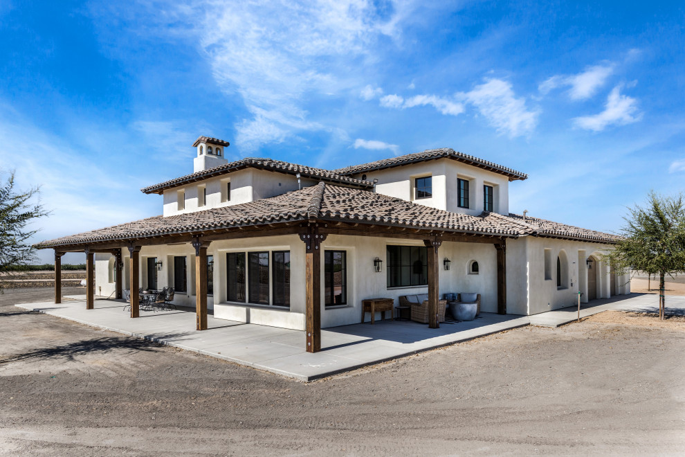 Rear Elevation with Expansive Covered Patio | Tuscan Farmhouse