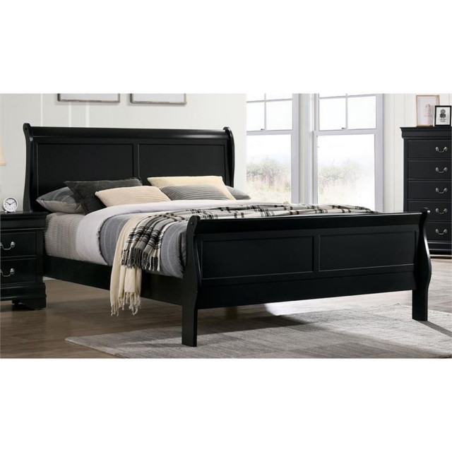 Bowery Hill Transitional Solid Wood Queen Sleigh Bed in Black