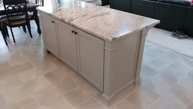 Transitional Kitchen Island transitional-kitchen