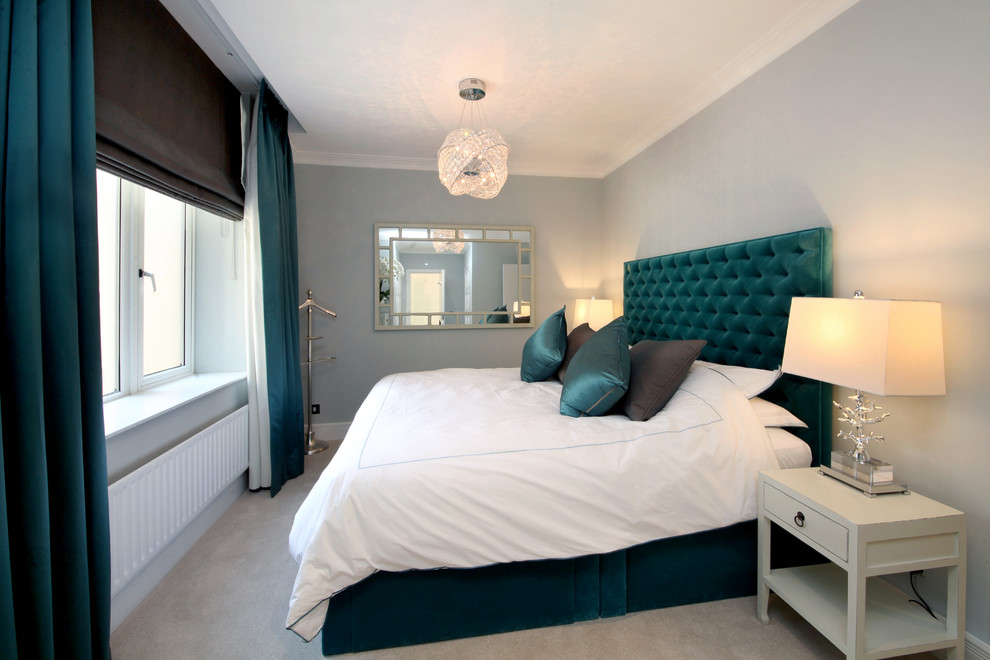 Inspiration for a modern bedroom in Buckinghamshire.