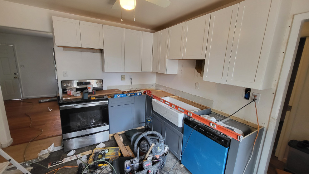 Two-Tone Kitchen Cabinets✨