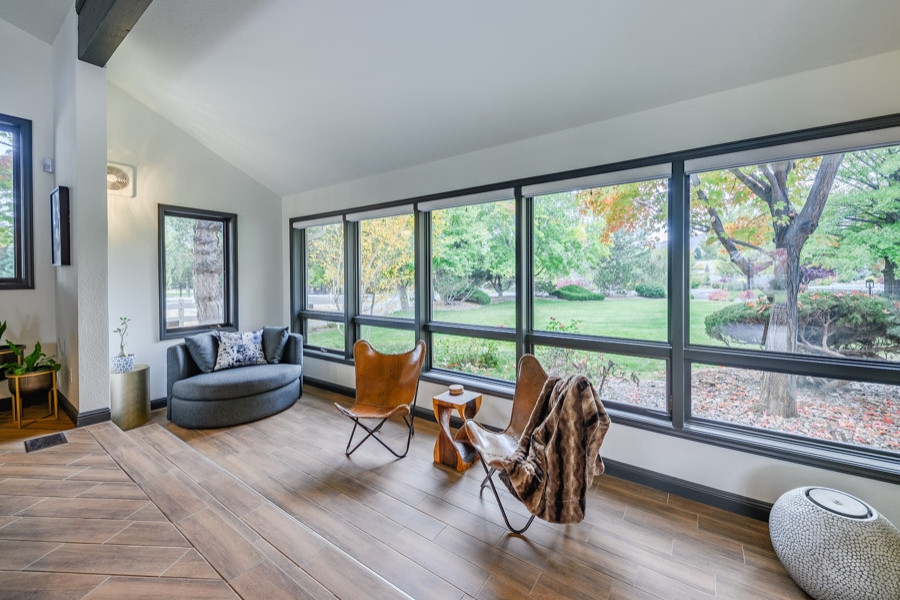 Home design - transitional home design idea