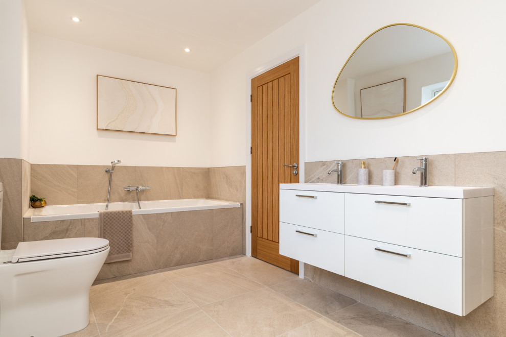 Walnut Close - New Build - Stage to Sell