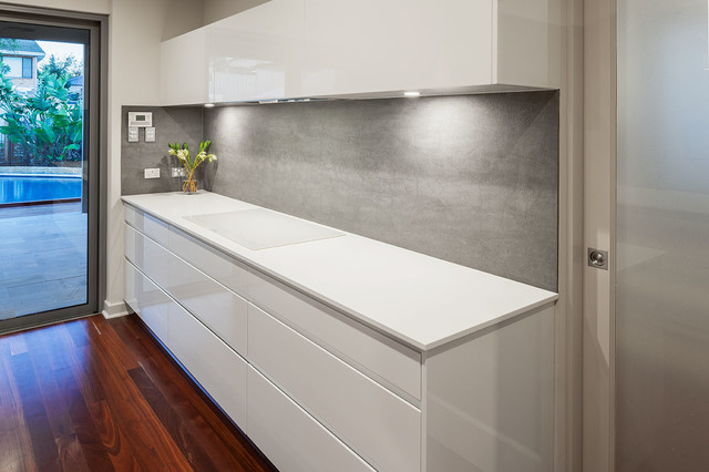 Grout Less Tile Splashbacks