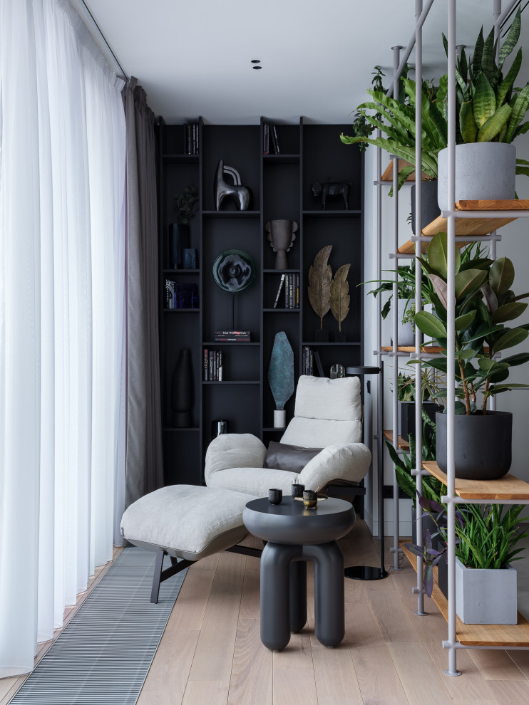 Апартаменты для молодой девушки в 100 м²