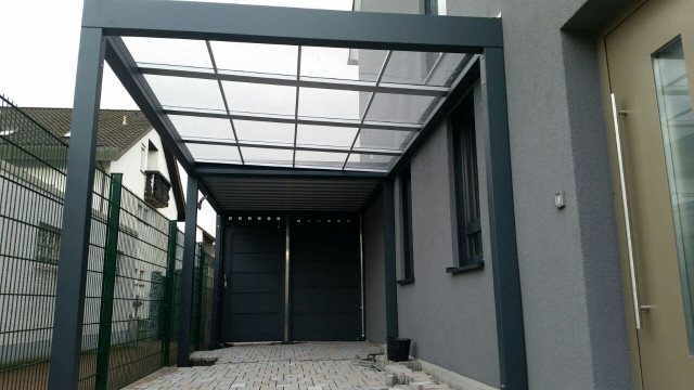 Carport - Modern - Garage - Hamburg - av comodul Stadtmöblierung | Houzz