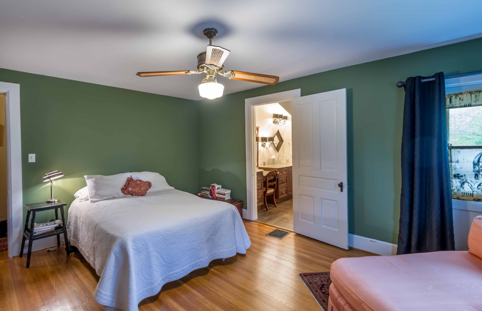 Historic Home Hidden Bath & Laundry