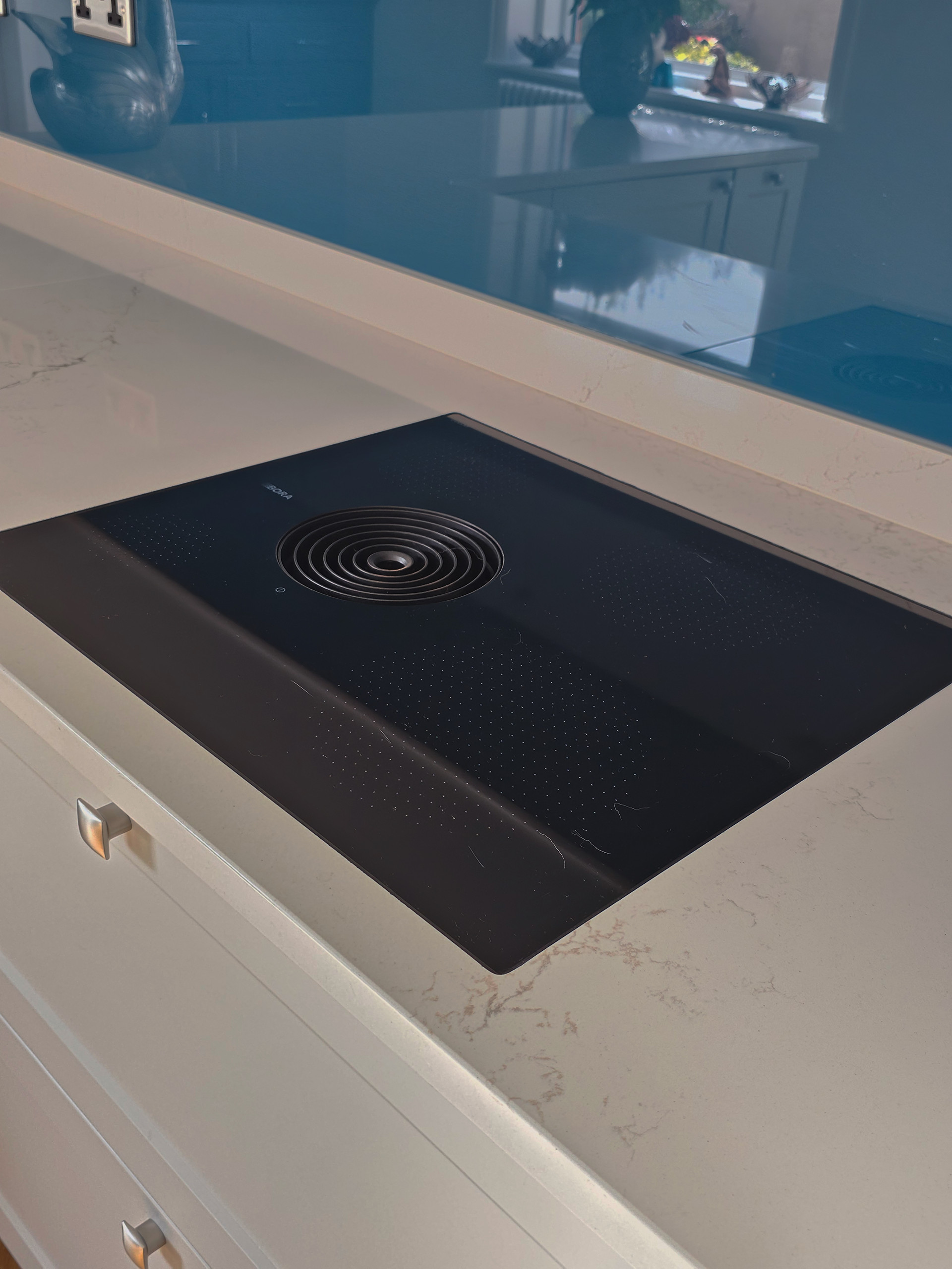 Orleans Mist Keller Kitchen with Cliveden Utopia Quartz Worktops