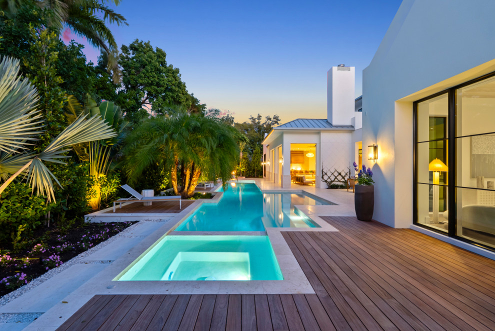 Pool - transitional pool idea in Miami