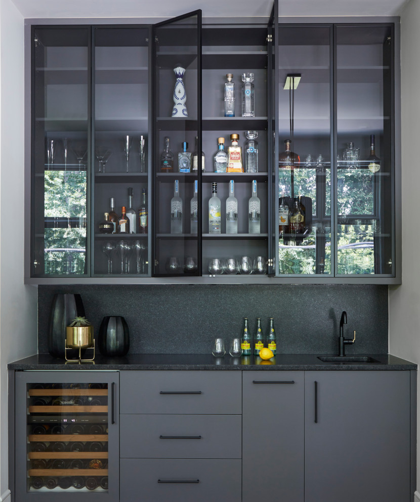 Inspiration for a contemporary home bar remodel in Chicago