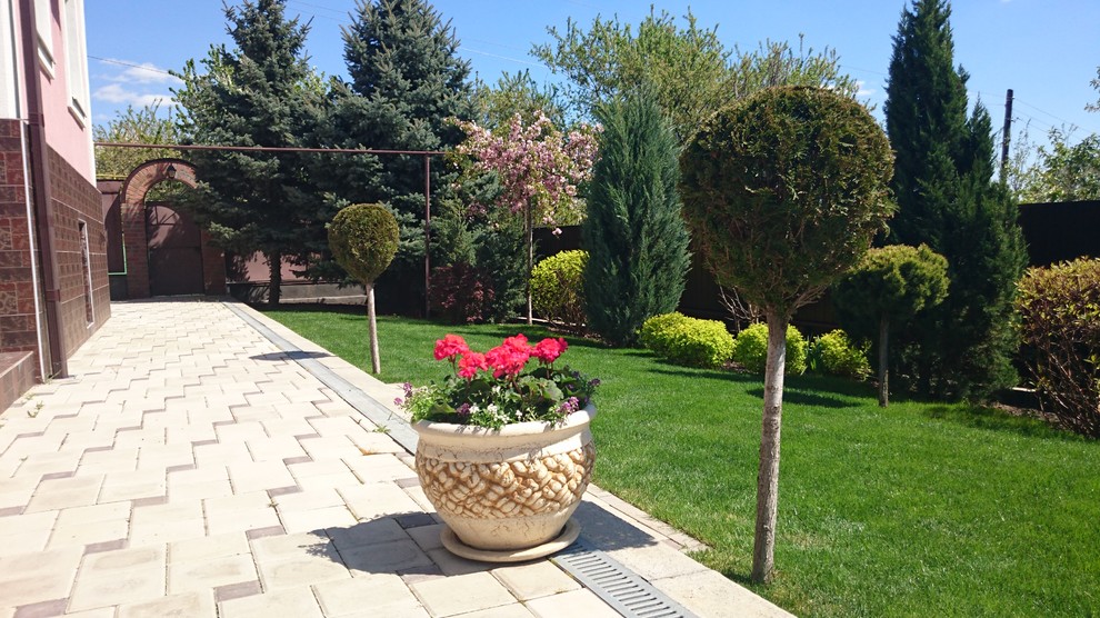 Участок на склоне