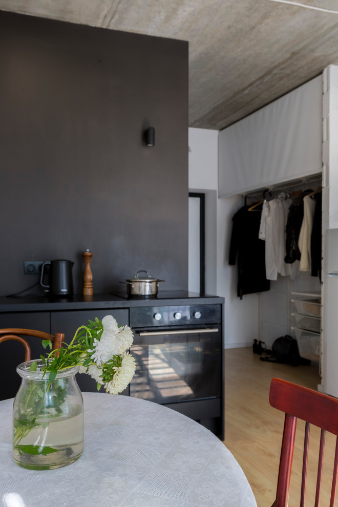 Квартира архитектора с садом и винтажной мебелью