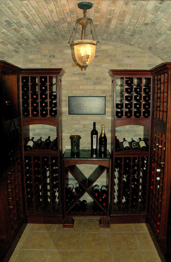 Mid-sized country wine cellar in Milwaukee.