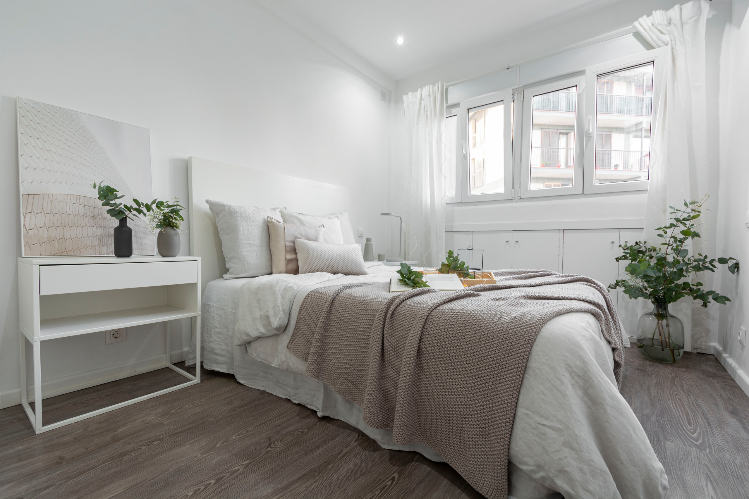 Pegajoso Típico pantalla Ideas para dormitorios | Fotos de dormitorios nórdicos con suelo gris - may  2023 | Houzz ES