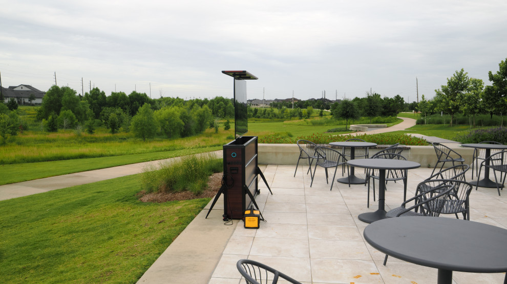 Outdoor TV lift cabinet display