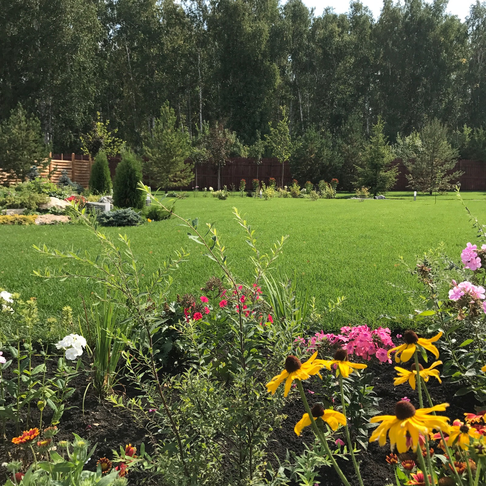 Малинки Виладж