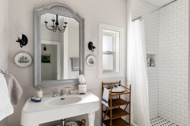 Penn Cove Cottage stile-marinaro-stanza-da-bagno