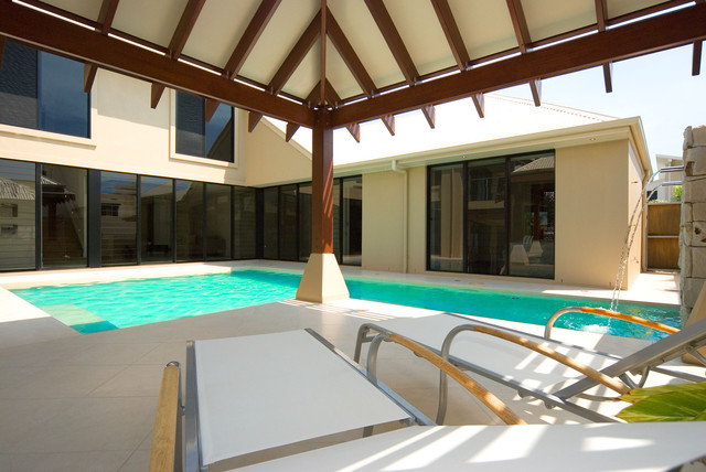 Vantage asiatisk-pool