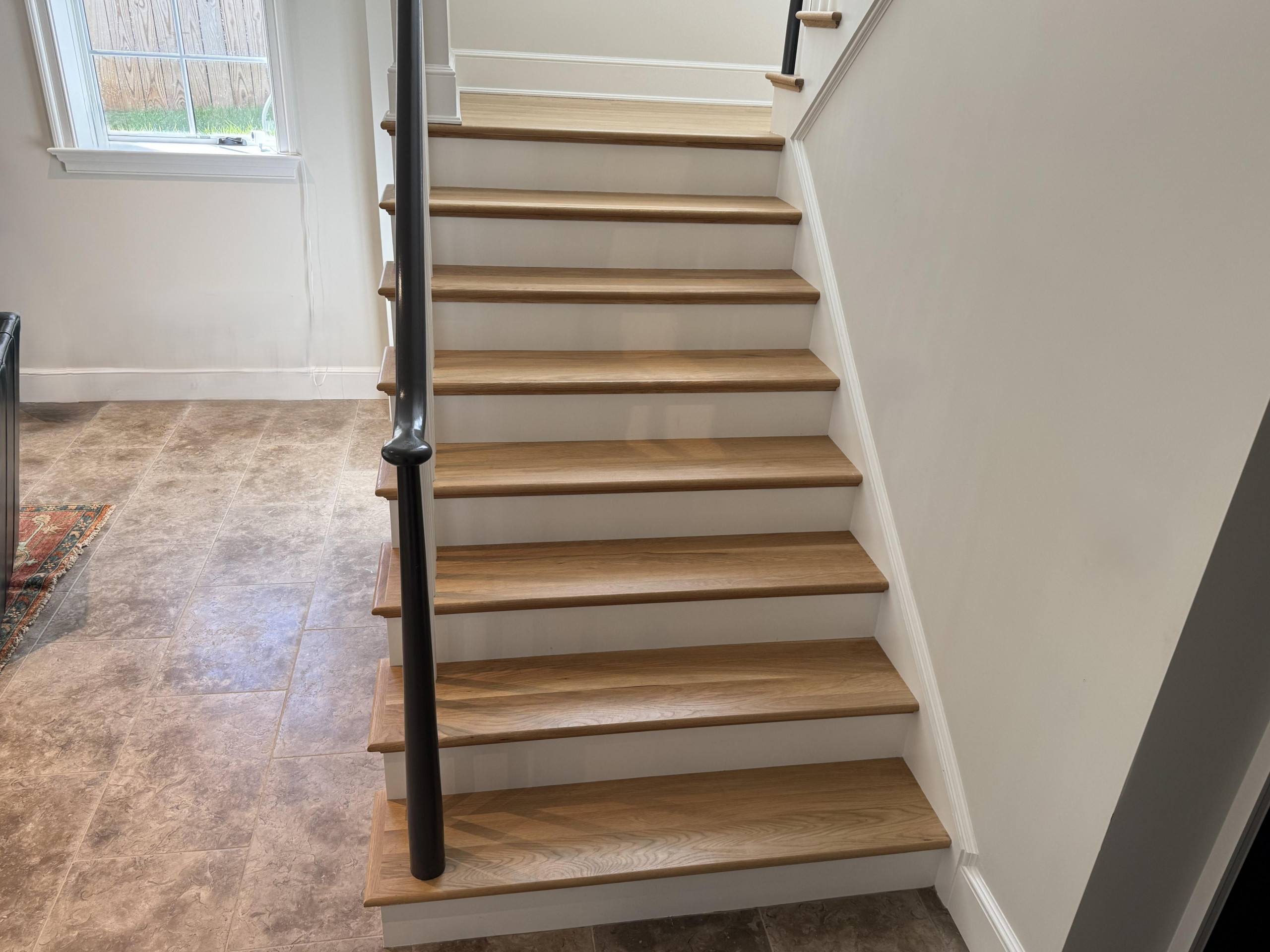 142_Airy Staircase with Over the Post Balustrade, Arlington, VA