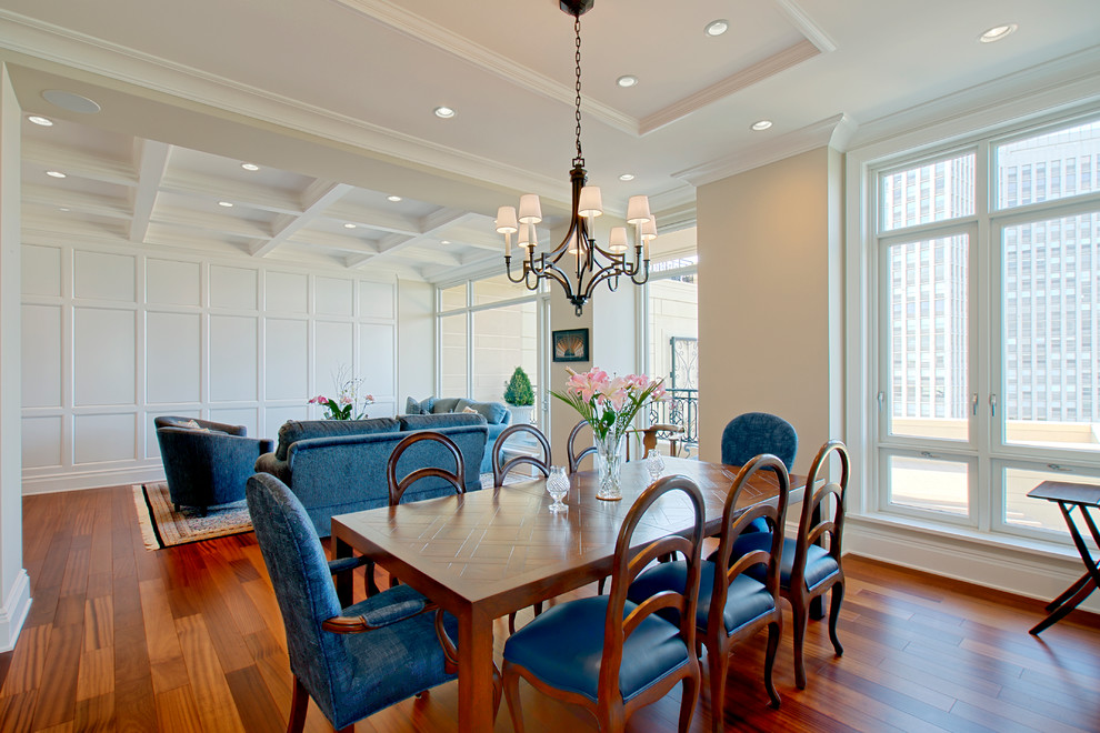 Transitional dining room photo in Chicago