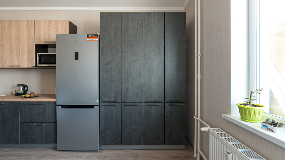 Шкаф распашной