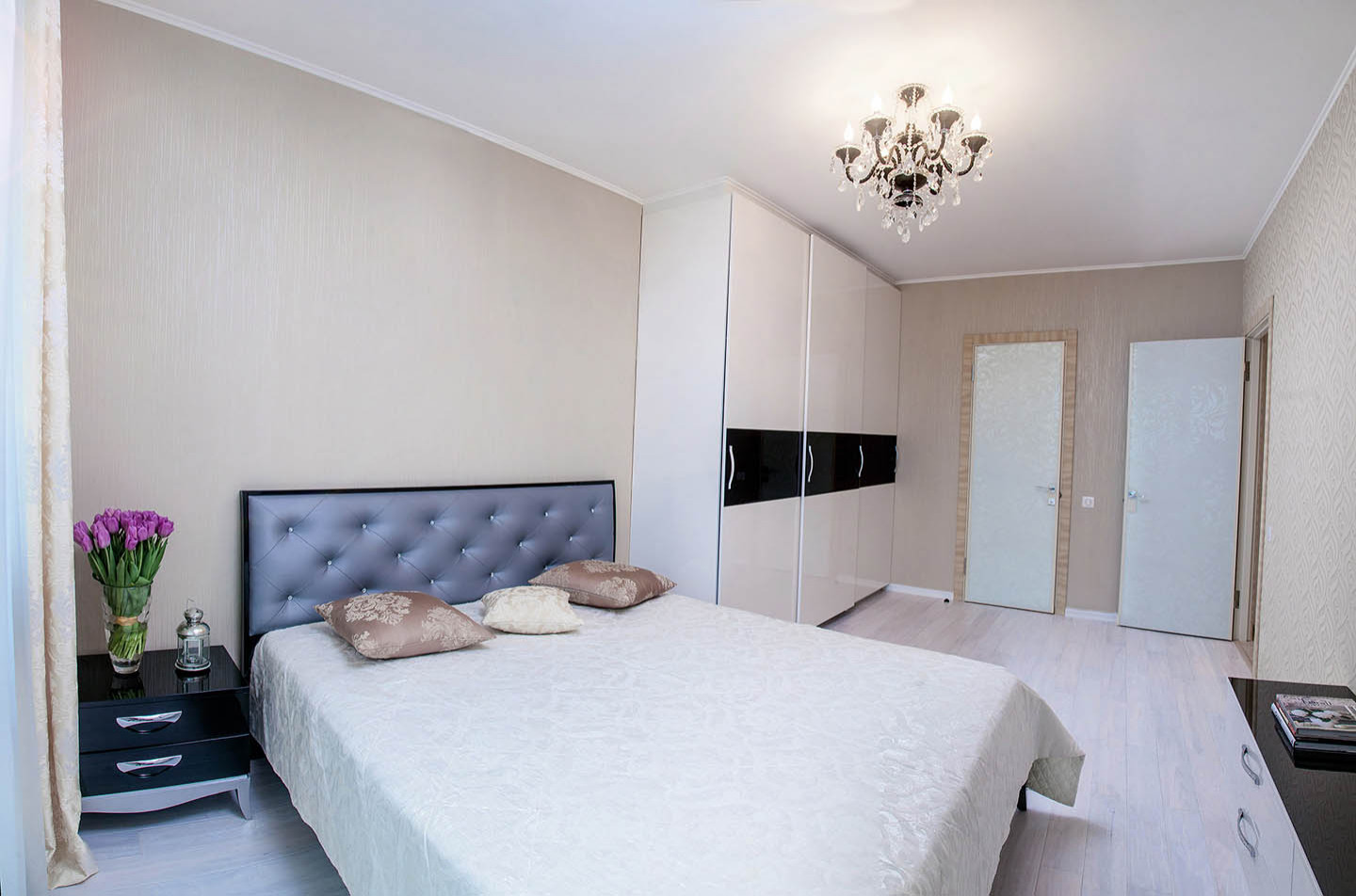 Две спальни в 92 метрах