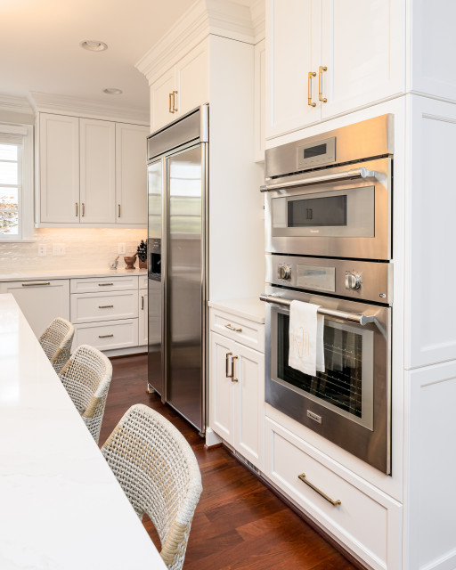 North Raleigh kitchen with hidden pantry Kitchen Raleigh by Lisa