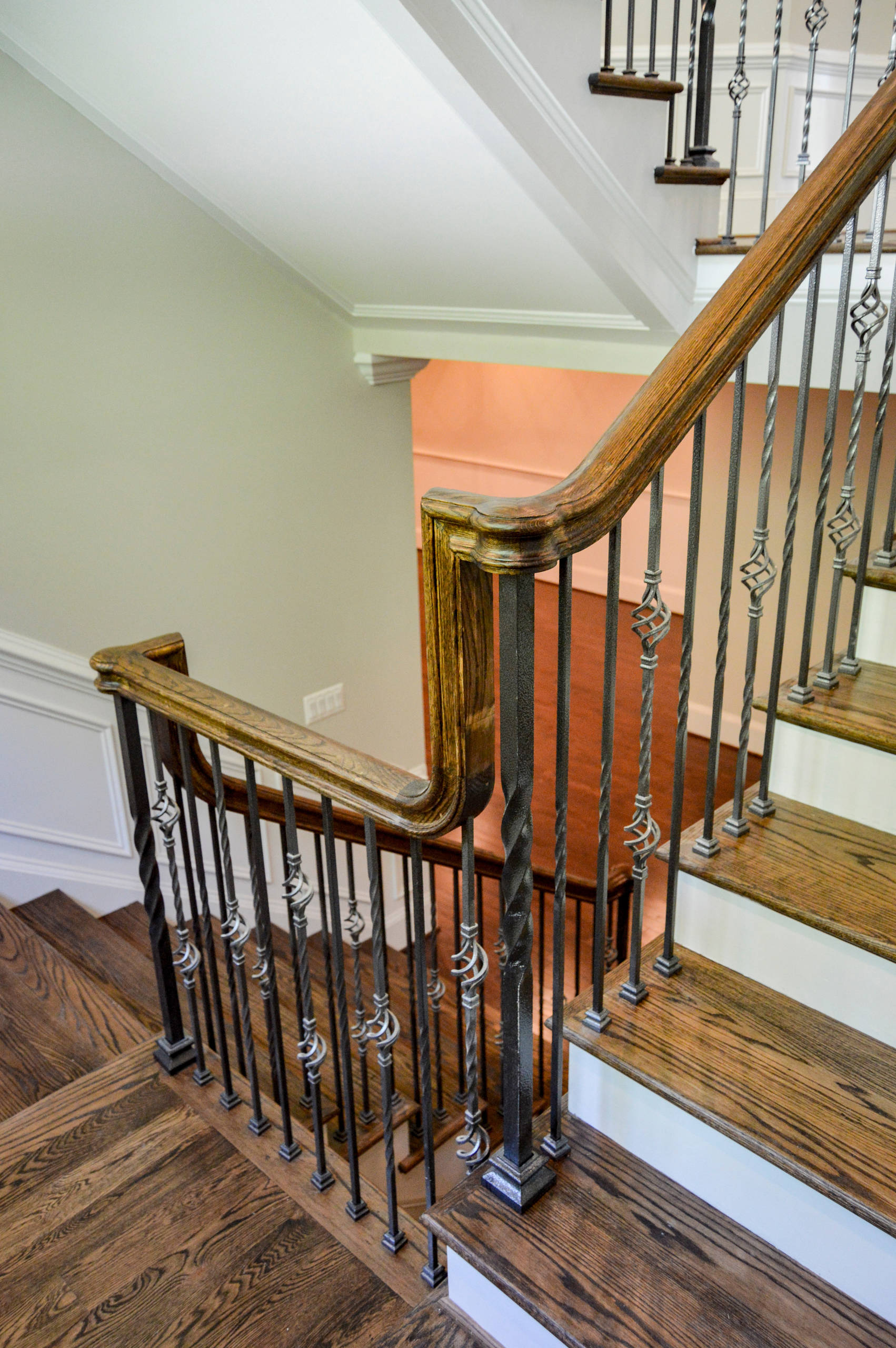 38_European Style Circular Balcony and Multi-level Staircase, Middleburg, VA 201