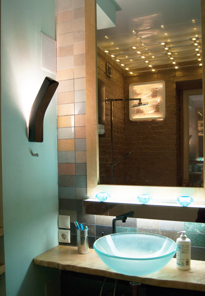 Этого не может быть или красота в посторе