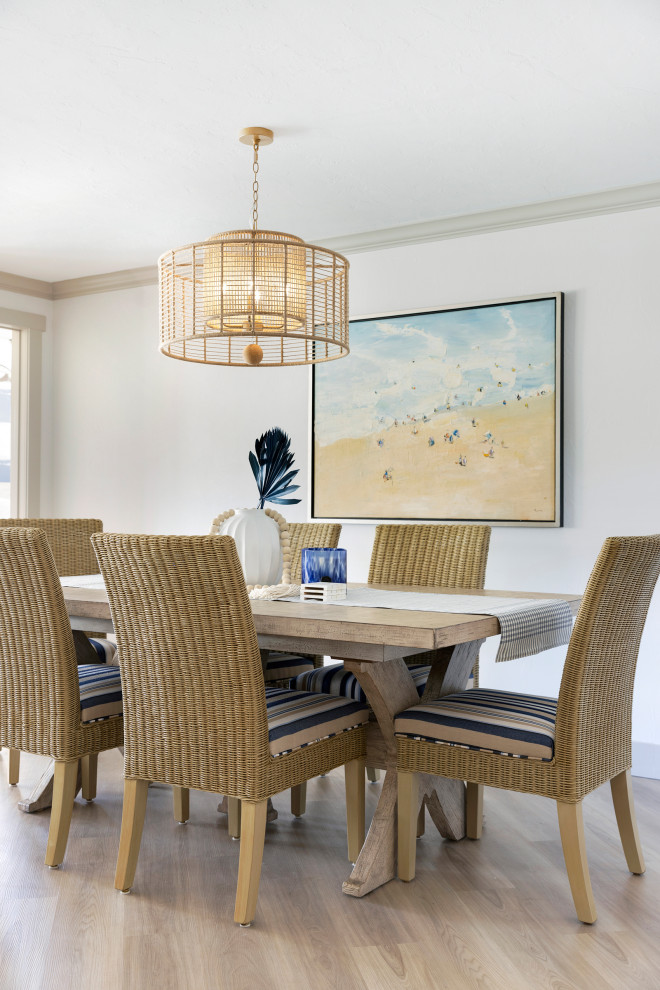 Beach style dining room photo in Orlando