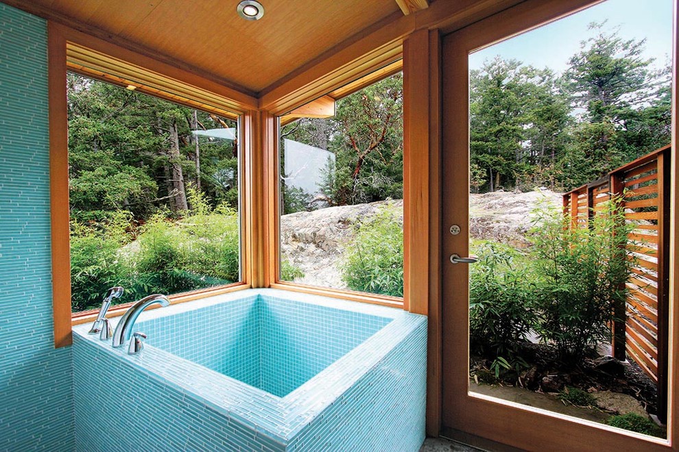 Solar Crest House Japanese Bath Contemporary Bathroom Vancouver