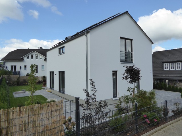 Haus Schädlich - Effizienzhaus mit Satteldach und ohne Dachüberstand