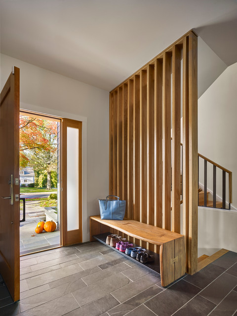 Riverside House modern-eingang