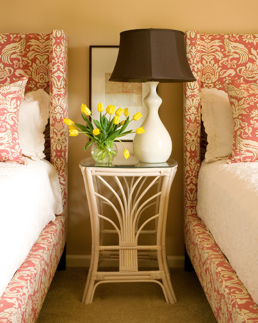 Lakeview Estate contemporary-bedroom
