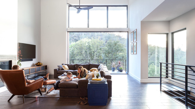 Houzz Tour Family Builds Its Dream Home on a Wooded Hillside