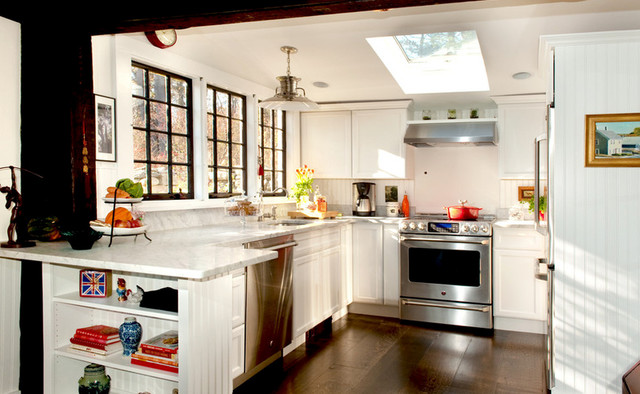CustomWorks Contracting, LLC american-traditional-kitchen