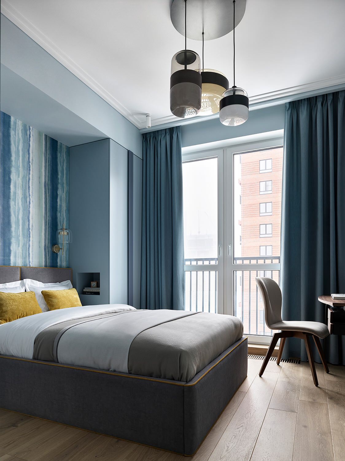 Небольшая квартира в оттенках синего