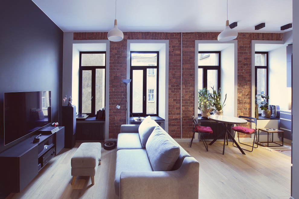 Oscar`s - Манежный