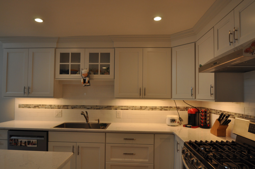 Brighter and White-r : Kitchen
