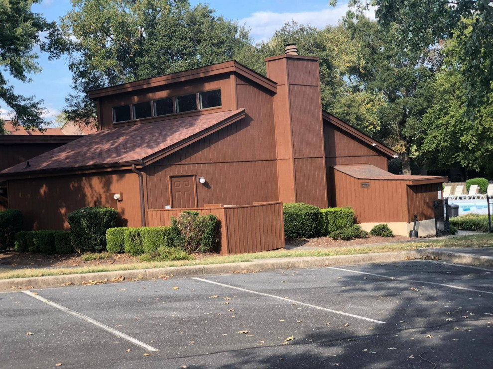 Pool House, Paint and Repairs