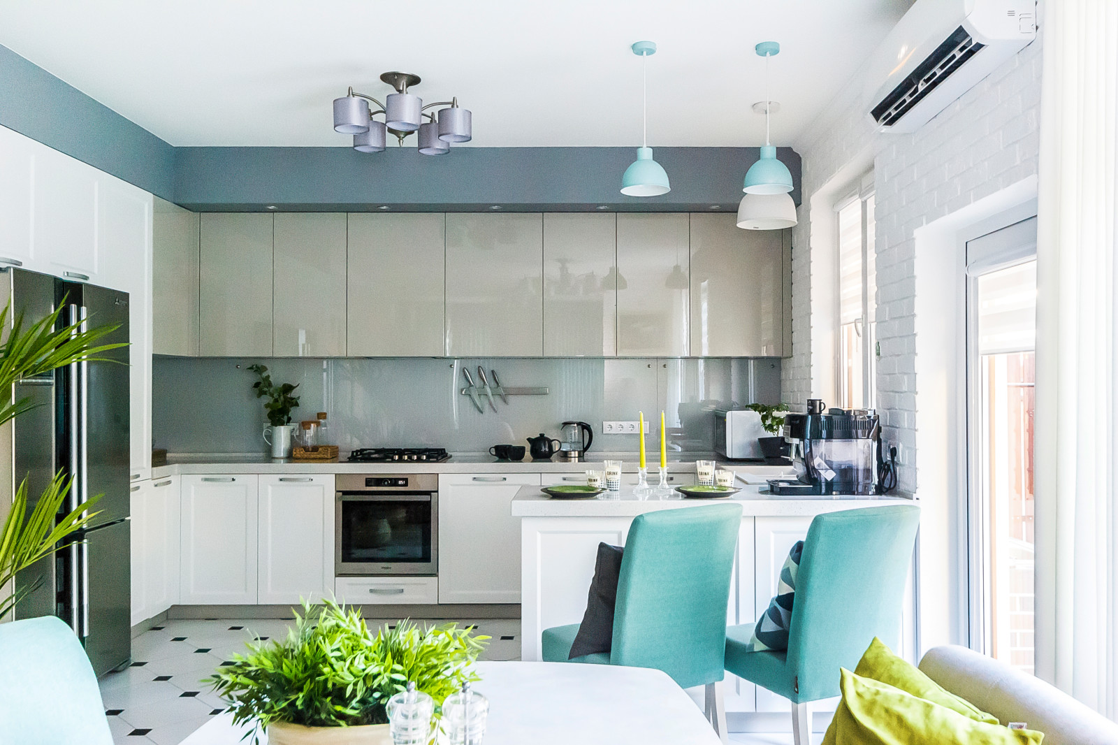 Дом в Геленджике. Съемка с участием декоратора Жанны Рафальской