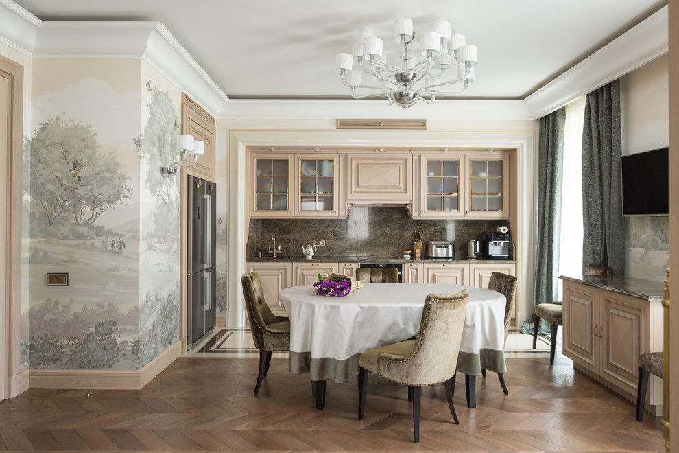 Large traditional single-wall eat-in kitchen in Moscow with raised-panel cabinets, an undermount sink, quartzite benchtops, green splashback, medium hardwood floors, no island, brown floor, beige cabinets and black appliances.