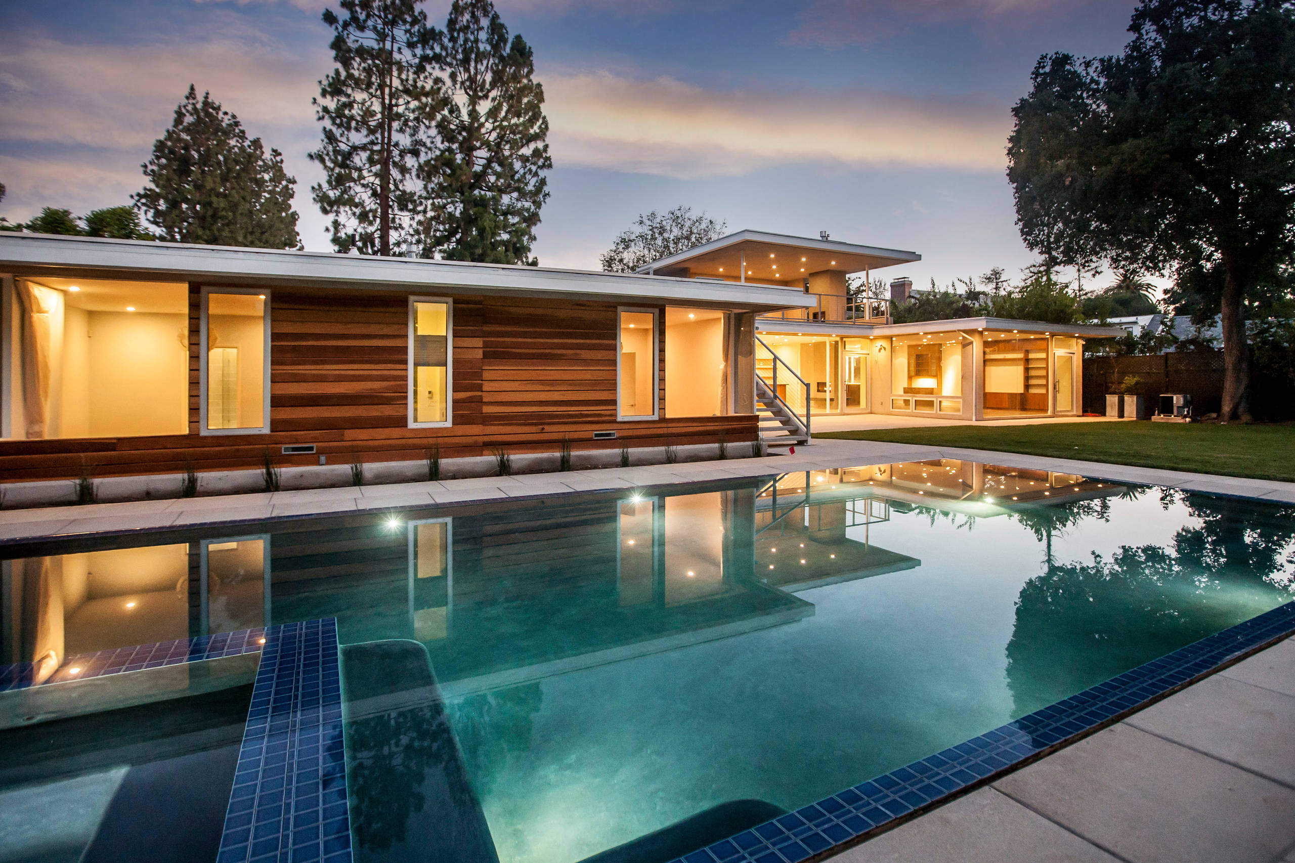 Mid Century Modern Residence in Pasadena, CA