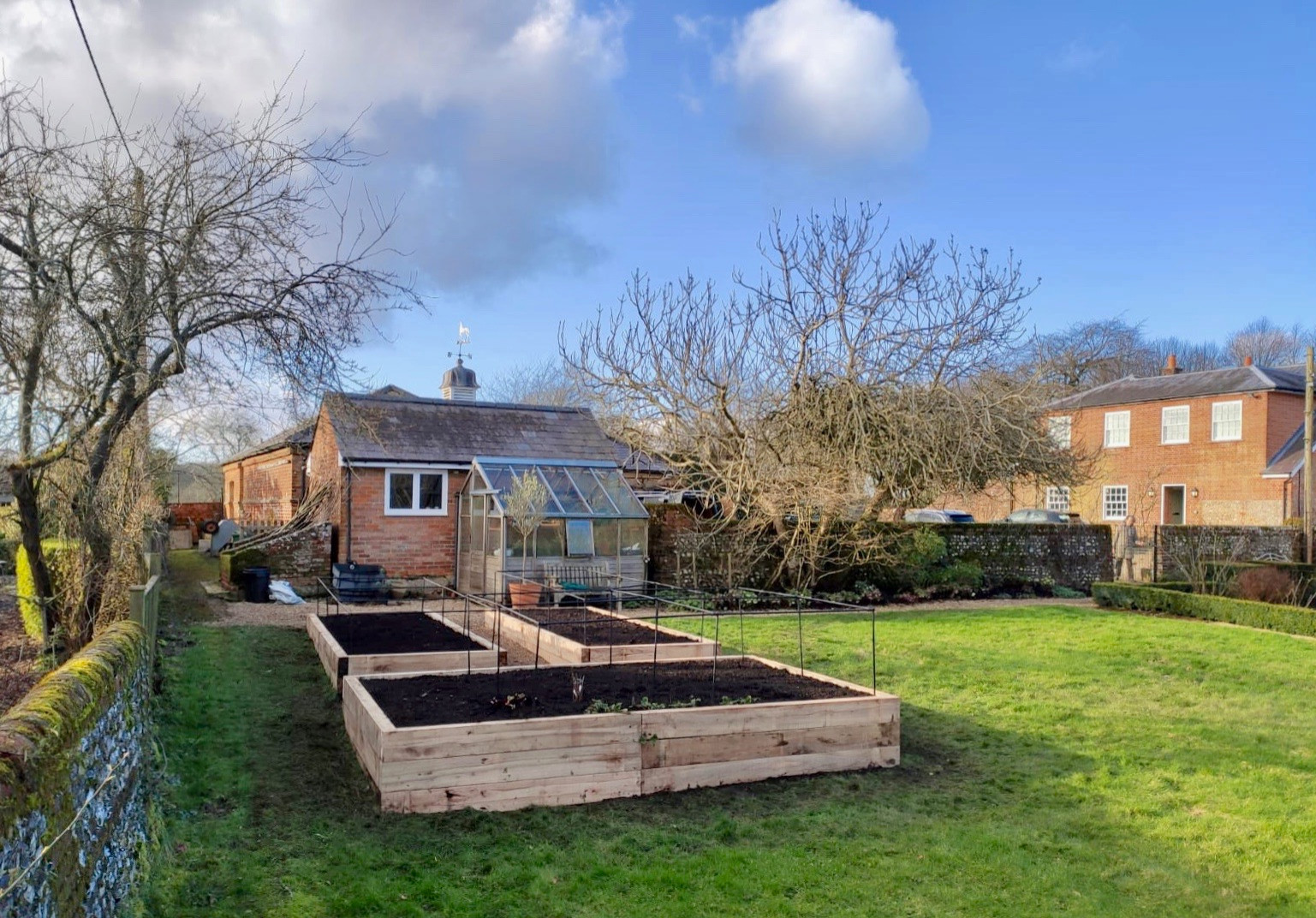 Large Country Garden