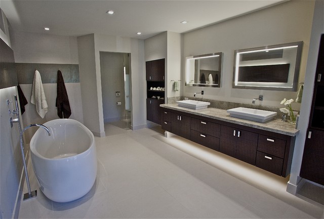 Master Suite contemporary-bathroom
