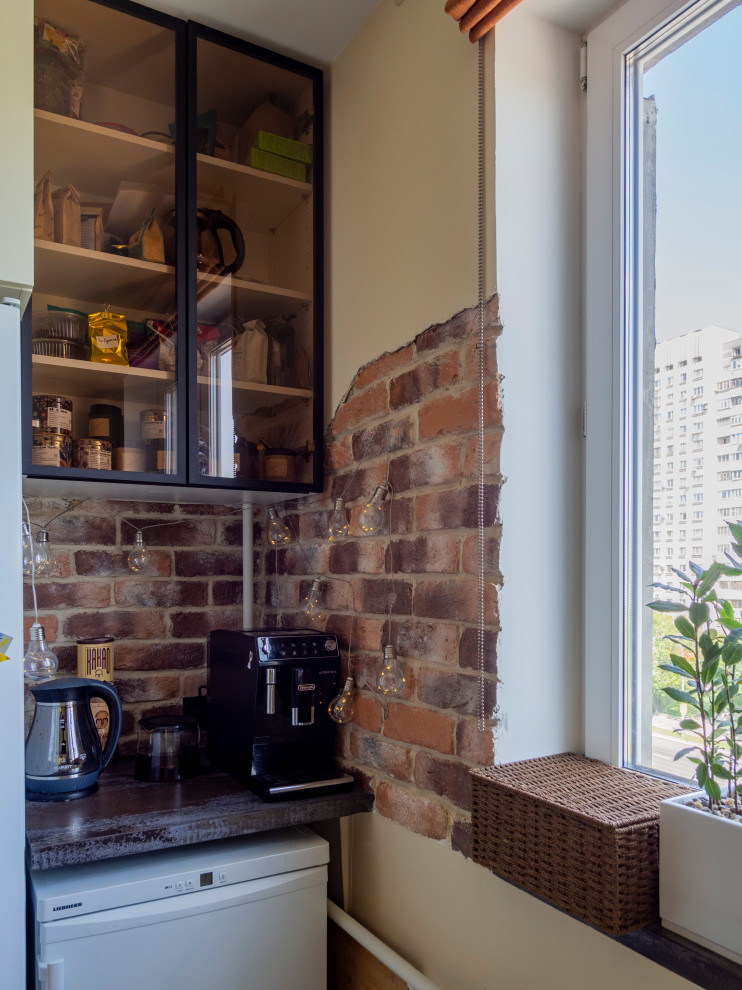 Кухня в стиле неоклассика без верхних модулей